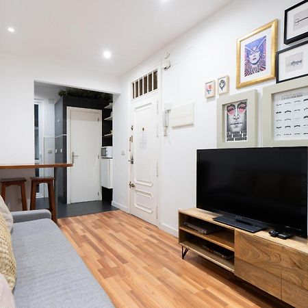 Apartamento En La Plaza De Lavapies Alquiler Temporal Madrid Exteriér fotografie